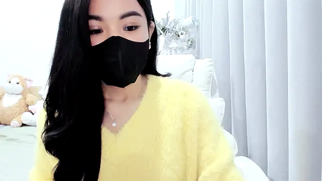 Lita-Julia online show from December 16, 3:50 pm