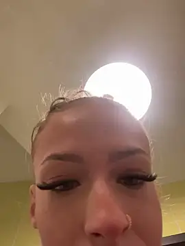 Snapshot of Leyladieistso47 chatting on January 7, 11:03 pm Leyladieistso47 online show from January 7, 11:03 pm