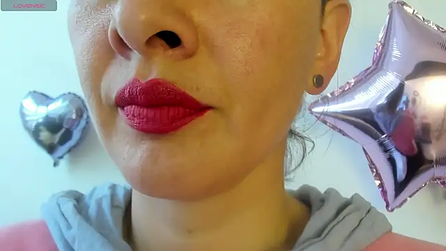 queen fetish online show from May 25, 6:58 pm