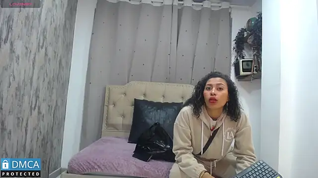 CarolRodriguez  online show from February 28, 2:42 am