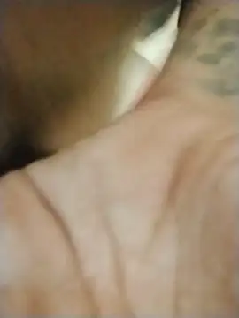 Snapshot of prettyboi6992 chatting on October 16, 7:26 pm prettyboi6992 online show from October 16, 7:26 pm