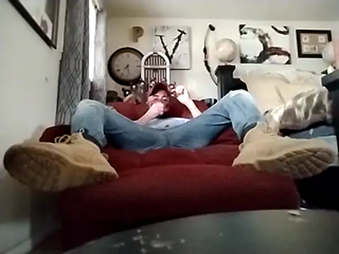 Snapshot of prettyboi6992 chatting on November 19, 9:37 pm prettyboi6992 online show from November 19, 9:37 pm