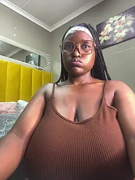 Bustygoddess32 online show from January 31, 4:25 am