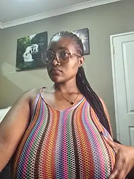 Bustygoddess32 online show from February 11, 10:37 am