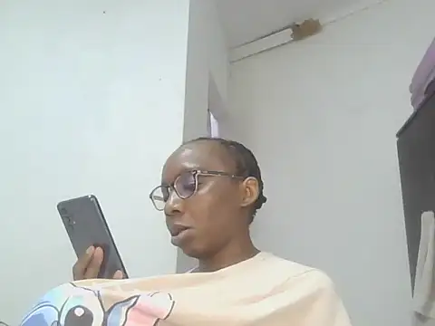 Sexxybella27 online show from November 12, 7:24 pm