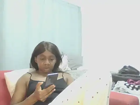Sexxybella27 online show from May 30, 7:44 pm