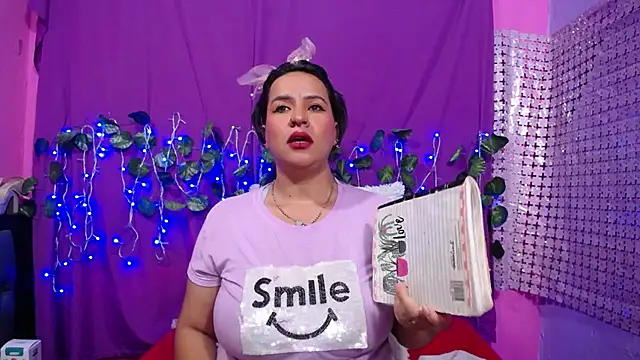 hazel 34 online show from February 5, 6:59 pm