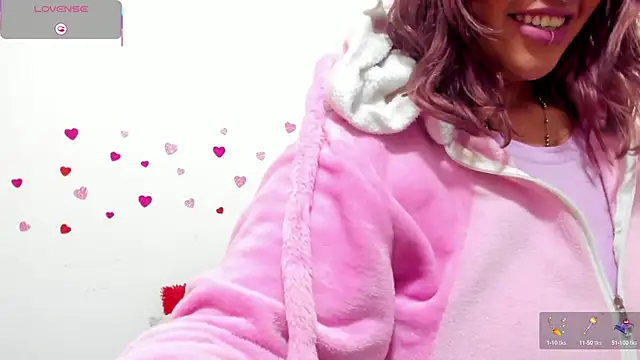 hazel 34 online show from January 7, 8:50 am