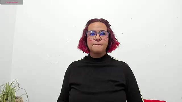 hazel 34 online show from April 1, 8:48 am