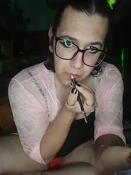 Snapshot of Daisy_150 chatting on October 16, 9:49 pm Daisy 150 online show from October 16, 9:49 pm