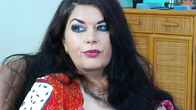 EllenGrace online show from November 28, 9:01 am