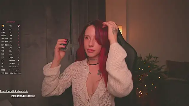 Snapshot of BellaGiaxx chatting on January 25, 4:57 pm BellaGiaxx online show from January 25, 4:57 pm