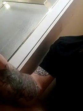 Snapshot of LongDickLance chatting on January 18, 3:38 pm LongDickLance online show from January 18, 3:38 pm