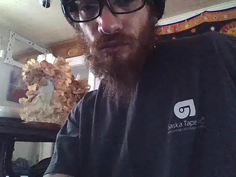 Snapshot of LongDickLance chatting on February 26, 8:41 pm LongDickLance online show from February 26, 8:41 pm