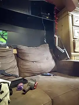 Snapshot of cdressupdiva chatting on March 6, 6:37 pm cdressupdiva online show from March 6, 6:37 pm