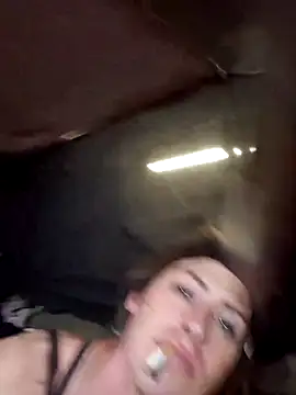 Snapshot of cdressupdiva chatting on November 30, 6:50 am cdressupdiva online show from November 30, 6:50 am