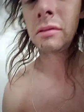 Snapshot of cdressupdiva chatting on February 4, 4:29 am cdressupdiva online show from February 4, 4:29 am