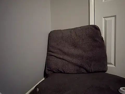 Snapshot of cdressupdiva chatting on February 15, 12:18 am cdressupdiva online show from February 15, 12:18 am