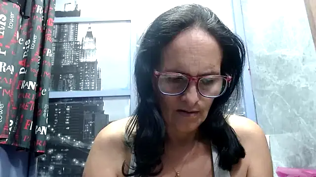 Nastylatinaxxx online show from March 6, 10:47 pm