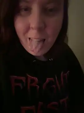 Sexy Little SlutAriel online show from December 4, 2:09 am