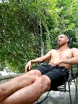 Snapshot of sebasxx97 chatting on February 6, 4:14 pm sebasxx97 online show from February 6, 4:14 pm