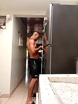 Snapshot of sebasxx97 chatting on February 17, 6:48 pm sebasxx97 online show from February 17, 6:48 pm