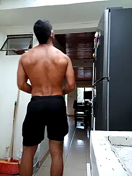 Snapshot of sebasxx97 chatting on February 25, 7:58 pm sebasxx97 online show from February 25, 7:58 pm