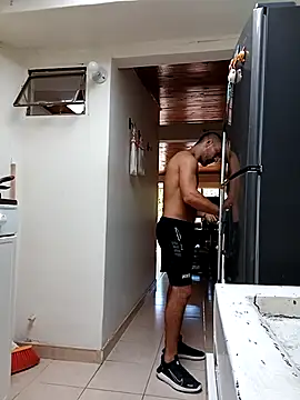 Snapshot of sebasxx97 chatting on March 7, 2:12 pm sebasxx97 online show from March 7, 2:12 pm