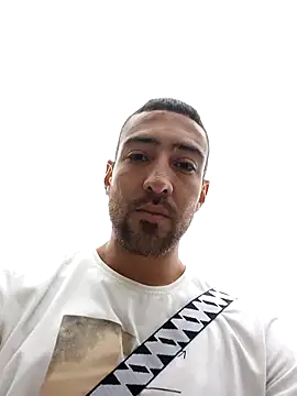 Snapshot of sebasxx97 chatting on March 13, 1:18 pm sebasxx97 online show from March 13, 1:18 pm