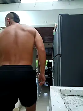 Snapshot of sebasxx97 chatting on March 17, 3:40 pm sebasxx97 online show from March 17, 3:40 pm