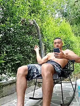 Snapshot of sebasxx97 chatting on September 12, 9:37 pm sebasxx97 online show from September 12, 9:37 pm