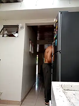 Snapshot of sebasxx97 chatting on September 18, 7:05 pm sebasxx97 online show from September 18, 7:05 pm