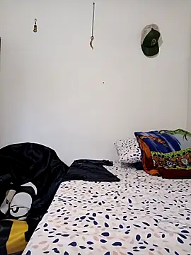 Snapshot of sebasxx97 chatting on October 23, 3:44 pm sebasxx97 online show from October 23, 3:44 pm