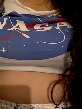 Snapshot of Zanoba-16 chatting on December 17, 9:43 pm Zanoba-16 online show from December 17, 9:43 pm