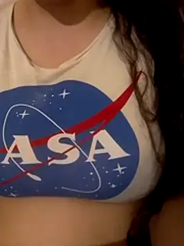 Snapshot of Zanoba-16 chatting on February 17, 7:09 pm Zanoba-16 online show from February 17, 7:09 pm