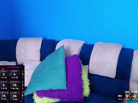 Snapshot of the_pearl199 chatting on October 23, 2:27 pm the pearl199 online show from October 23, 2:27 pm