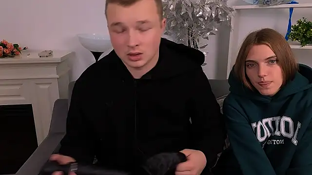  Olli  Stiw  online show from October 13, 8:14 am