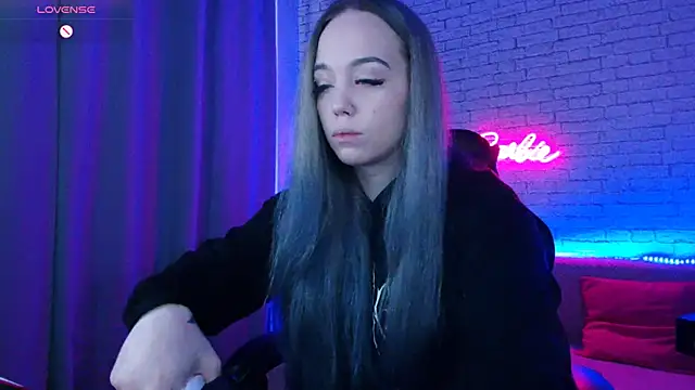 -Stacyy- online show from December 8, 5:07 am