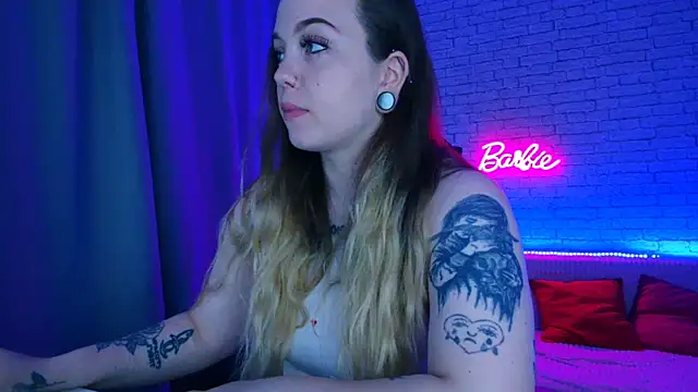 Snapshot of -Stacyy- chatting on July 18, 8:07 am -Stacyy- online show from July 18, 8:07 am