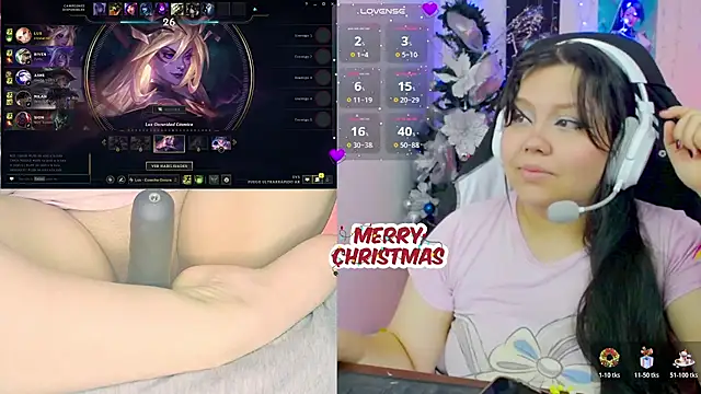 crystal7u7 online show from December 22, 11:51 am