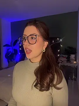 EmaSaenz online show from April 16, 1:17 am