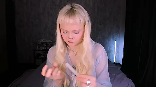 MariaMango online show from November 14, 2:10 am