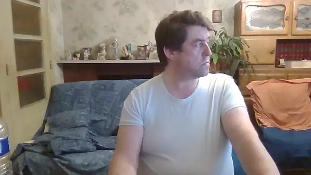 Snapshot of sympatrique chatting on December 12, 11:14 pm sympatrique online show from December 12, 11:14 pm