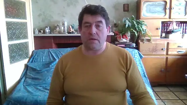 Snapshot of sympatrique chatting on March 2, 2:00 pm sympatrique online show from March 2, 2:00 pm