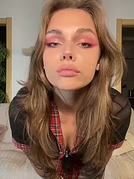 Snapshot of HumbleJess chatting on October 5, 2:37 pm HumbleJess online show from October 5, 2:37 pm