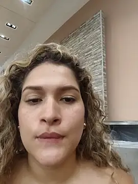 Sara smiiith211 online show from February 16, 6:54 pm