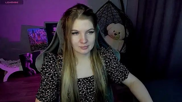 lily williamss online show from January 22, 3:52 am