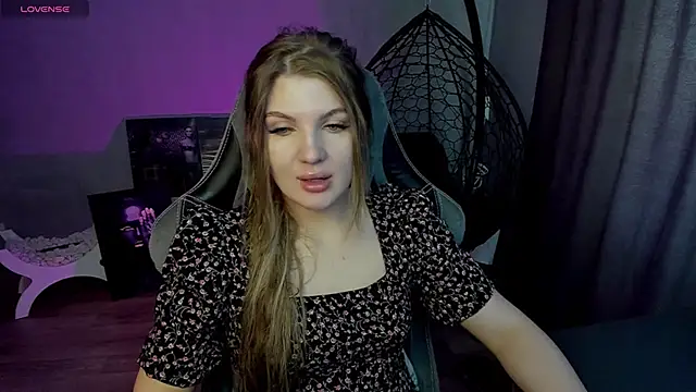 lily williamss online show from March 14, 4:10 am