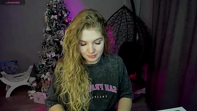 lily williamss online show from January 10, 12:12 am