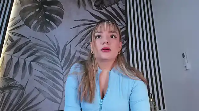 Samaantha-White online show from January 10, 11:43 am